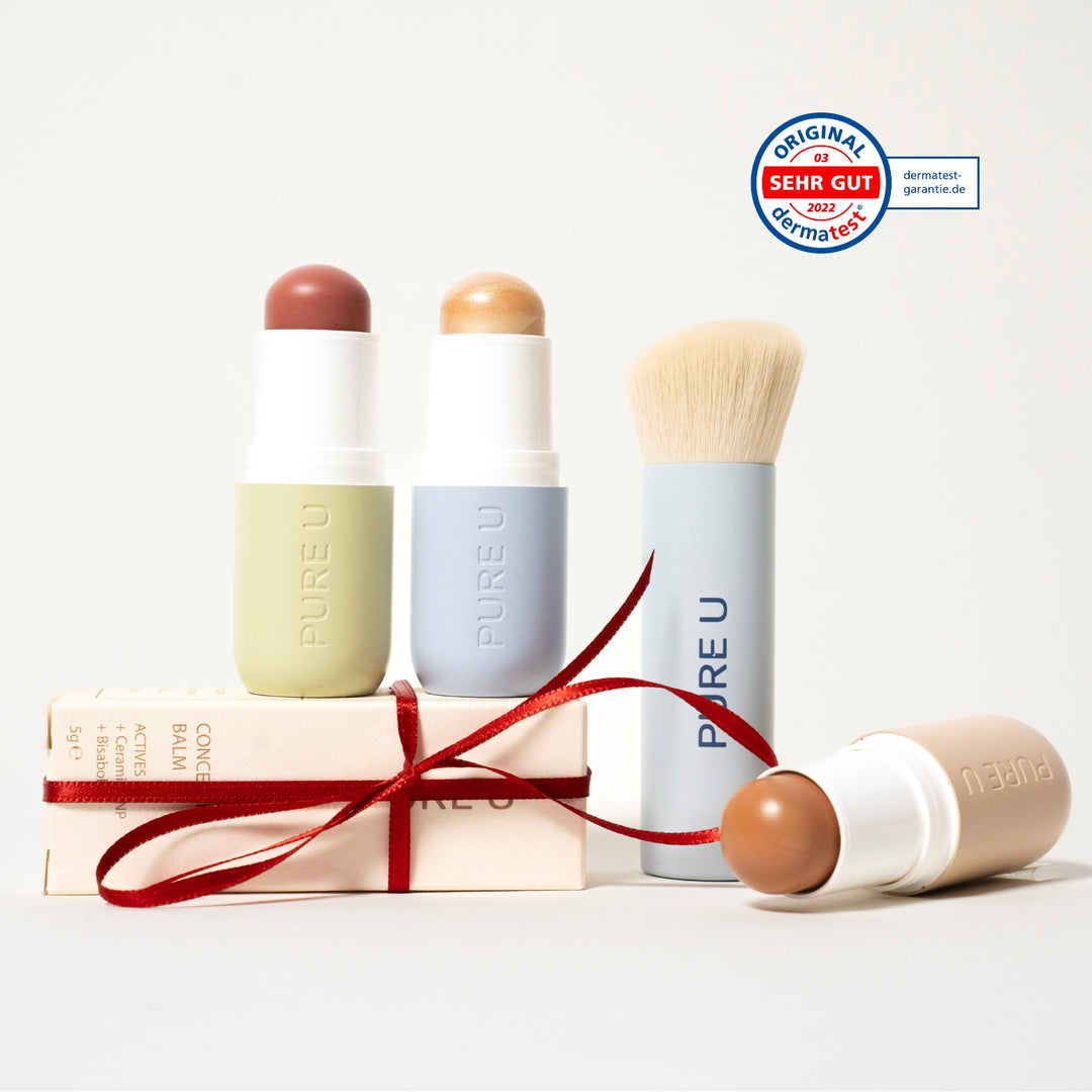 Natürliches Make-up Set mit Creme Blush, Highlighter, Bonzer und Make-up Pinsel. Cremig und leicht verblendbar für natürlichen Glow